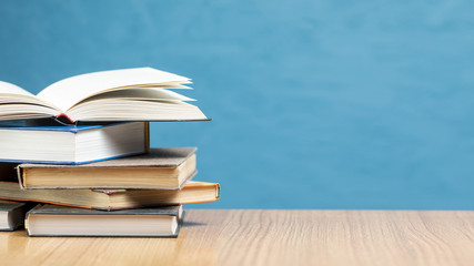 大学生为什么必须学国防知识400字