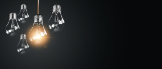 《古董局中局》讲述的故事你知道吗？